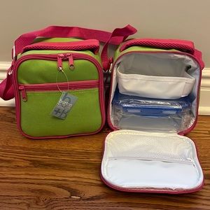 NWT Kids adjustable Easy carry insulated lunch bag lunch box w/ container